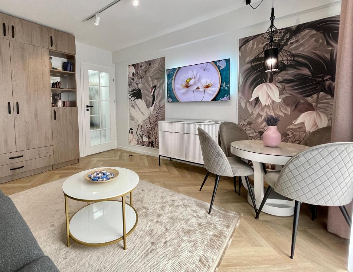 Jeny Boutique Apartment Тыргу-Муреш Экстерьер фото